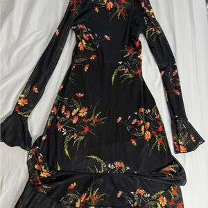 Elegant Floral Long Sleeve Dress
